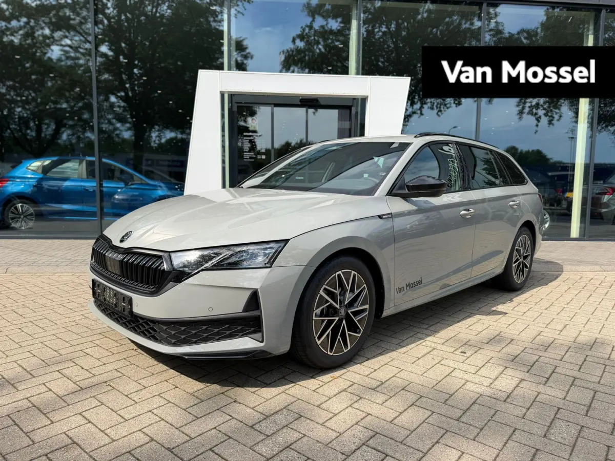 1.5 TSI MHEV Sportline Business 150 PK | Automaat | Stoelverwarming | Parkeersensoren | Adaptive Cruise Control | Camera | Virtual Cockpit | Navigatie | Lichtmetalen Velgen | Elektrische Ach