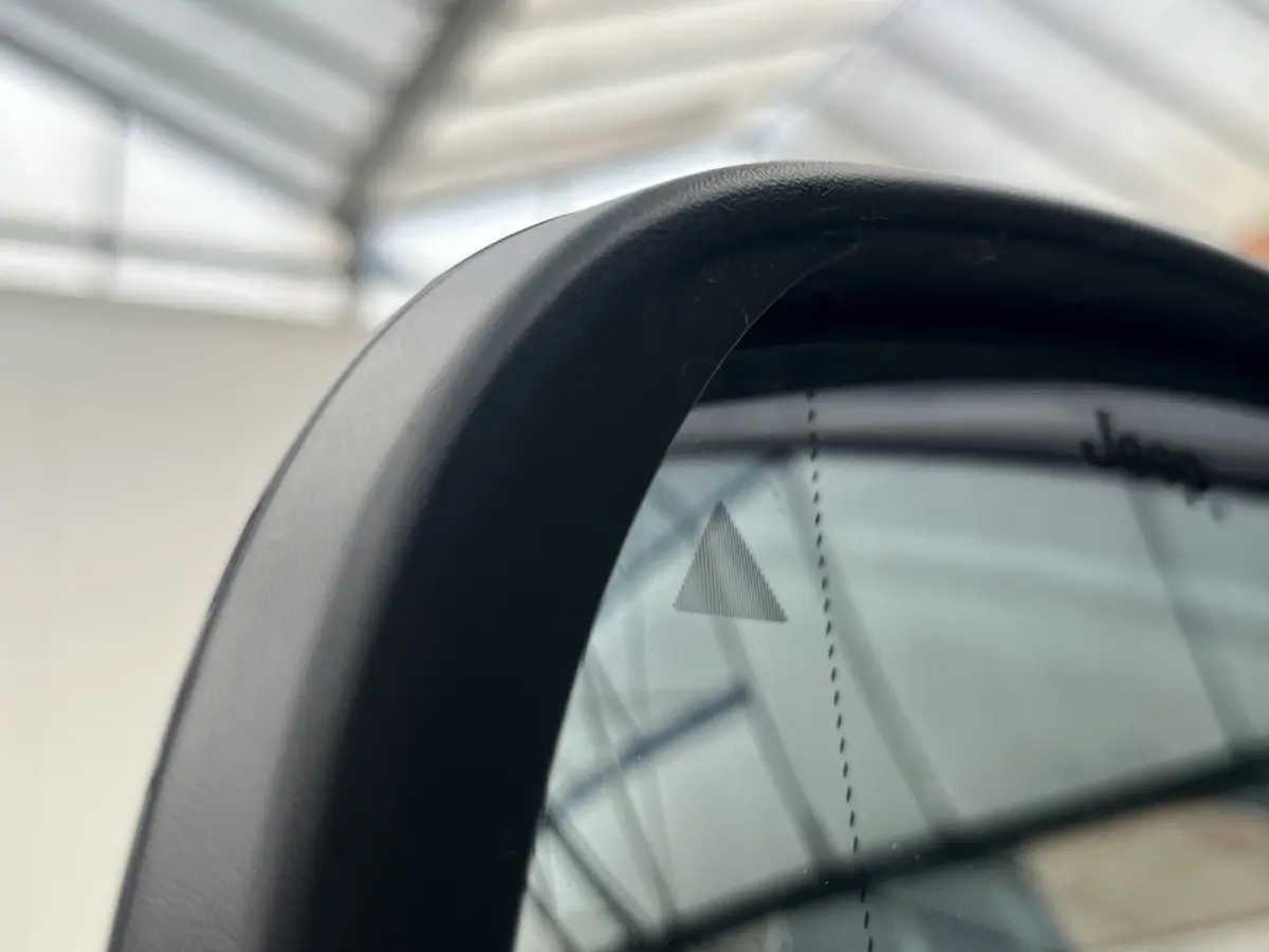 1.3T 150 Automaat Black Limited | Stuur-en stoelverwarming | Achteruitrijcamera | Parkeersensoren voor + achter | Navigatie |