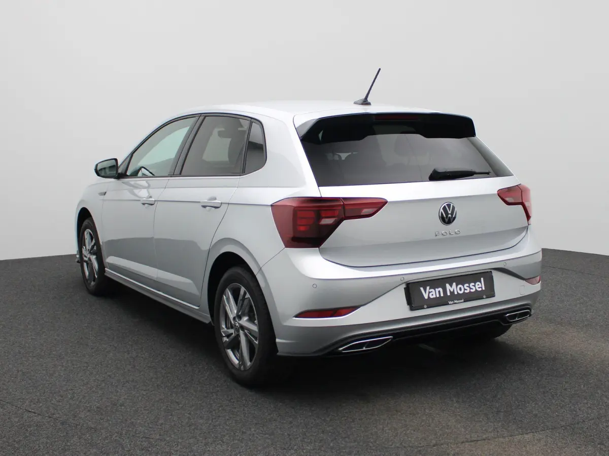 1.0 TSI | R-Line | 110 PK | Automaat | Digital Cockpit PRO | Climatronic (Automatische Airco) | Parkeersensoren | Camera | Carplay / Android Auto