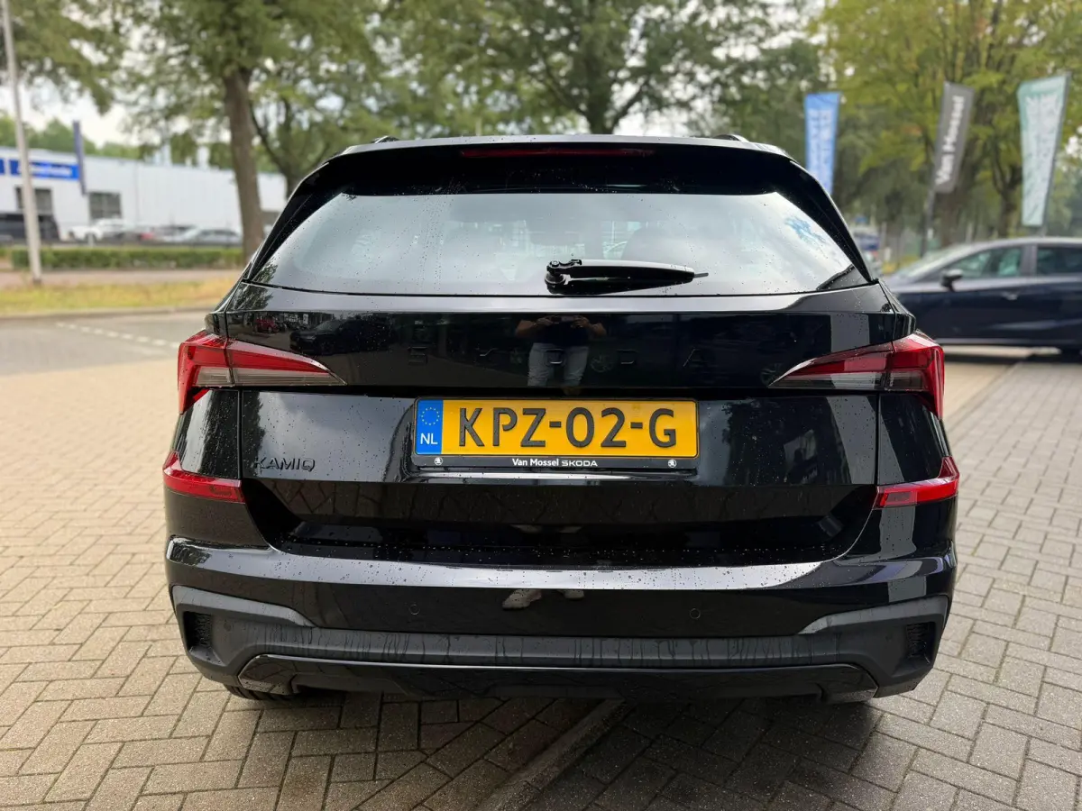 1.0 TSI Monte Carlo | Automaat | Matrix LED Koplampen | Climate Control | Apple Carplay/Android Auto | Panorama dak | Keyless-Entry | Achteruitrijcamera | Elektrische achterklep | Privacy Gl