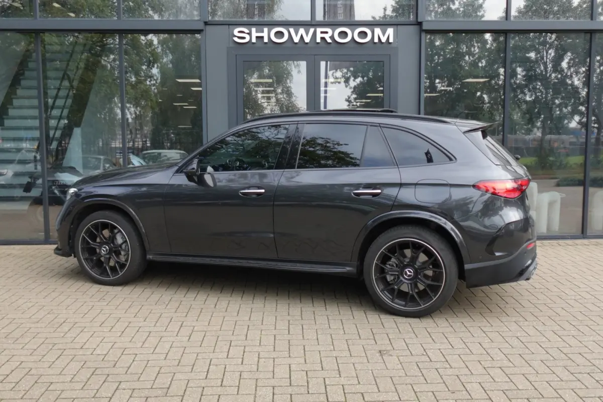 GLC 4MATIC AMG Line PANO 360CAM BURMESTER
