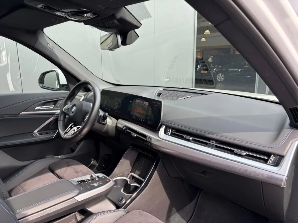 xDrive25e M Sport Shadow Leder LED Camera Cruise E.klep Sfeerlicht