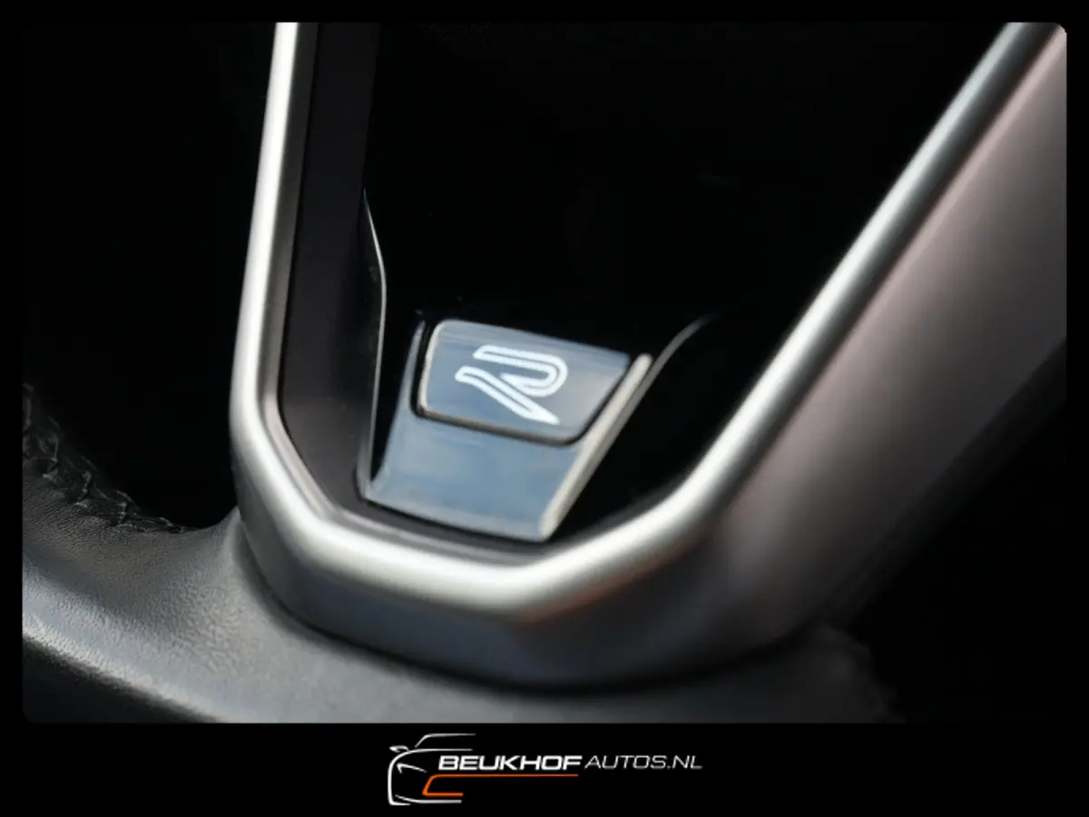 1.0 TSI R-Line Business Automaat Carplay