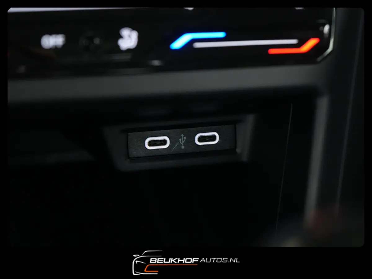 1.0 TSI R-Line Business Automaat Carplay