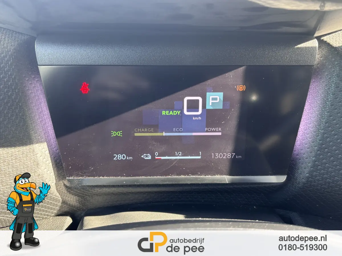 Feel Edition 50 kWh GARANTIE/INCL.BTW/SOH 87%/CCS/STOEL-STUURVERW./CRUISE/CLIMA/CARPLAY/LICHTMETAAL rijklaarprijs!