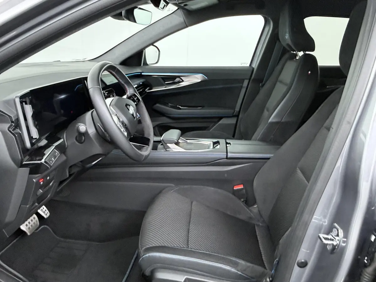 techno esprit Alpine E-Tech full hybrid 200 | SoH 94% | Parkeercamera | Google Navigatie |