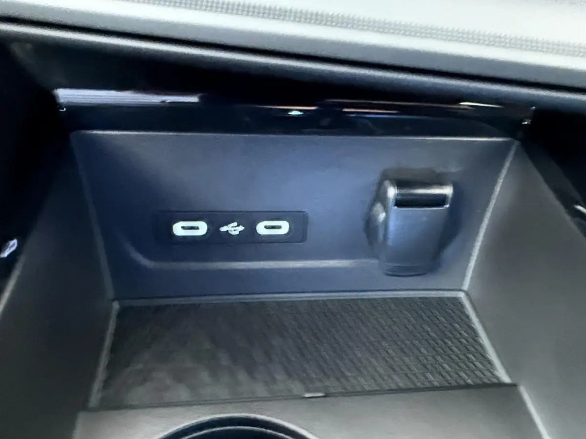 techno esprit Alpine E-Tech full hybrid 200 | SoH 94% | Parkeercamera | Google Navigatie |