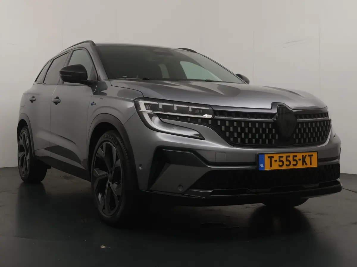 techno esprit Alpine E-Tech full hybrid 200 | SoH 94% | Parkeercamera | Google Navigatie |