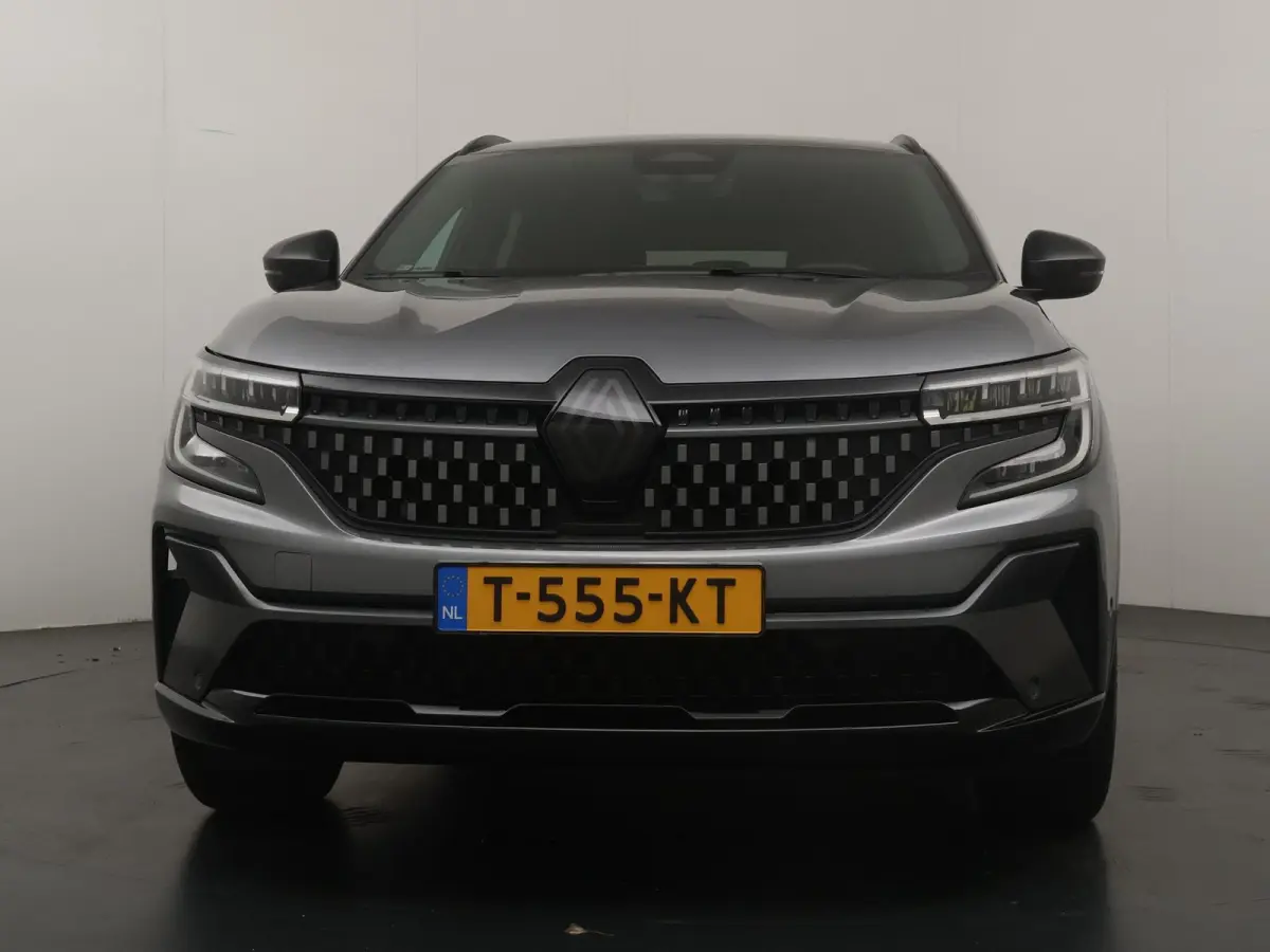 techno esprit Alpine E-Tech full hybrid 200 | SoH 94% | Parkeercamera | Google Navigatie |