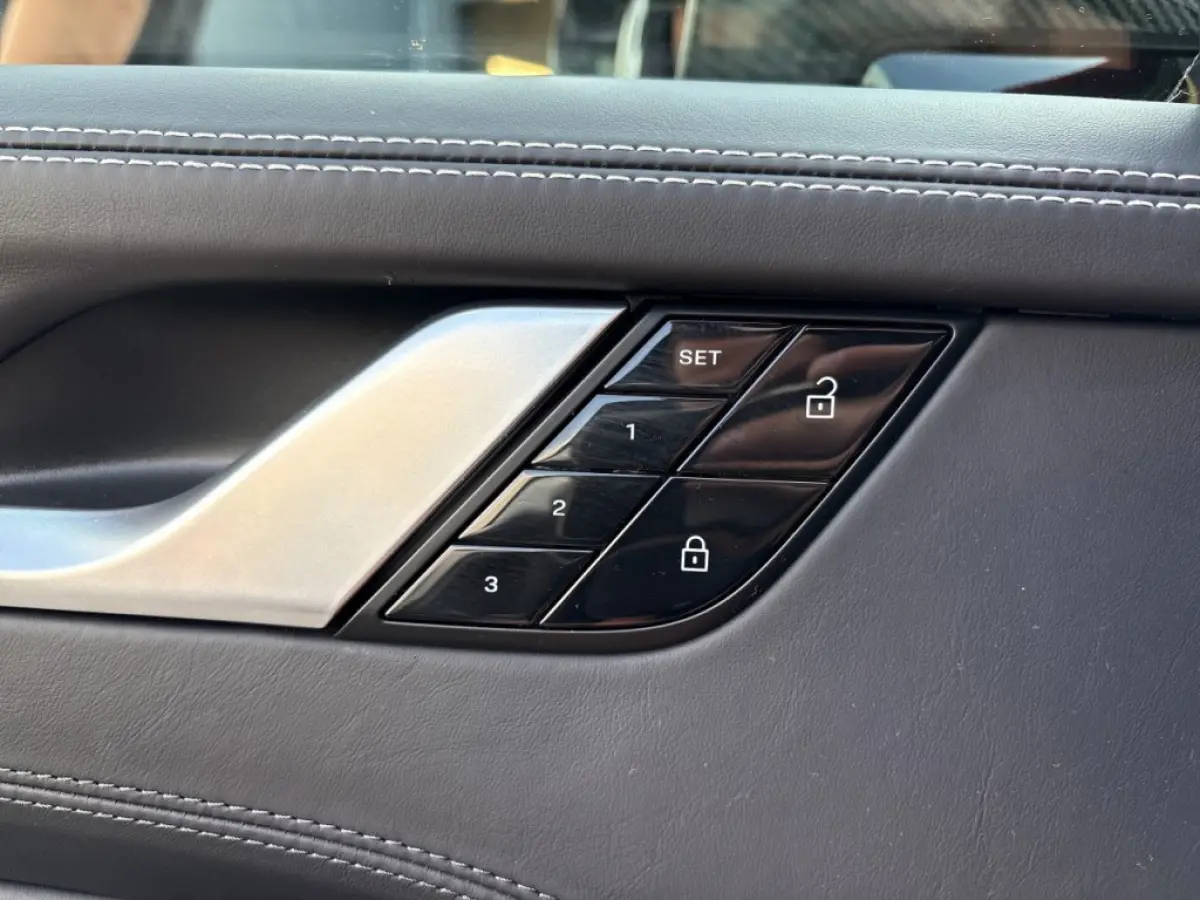 992 TURBO S MANUFAKTUR EXCLUSIVE LIFT/BURMEISTER/CARBON/TECHART/VOL-OPTIES!