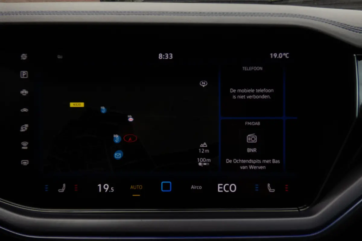 3.0 TSi eHybrid 4MOTION R | Panoramadak | Luchtvering | 360°| HUD | Nachtzicht | R-line