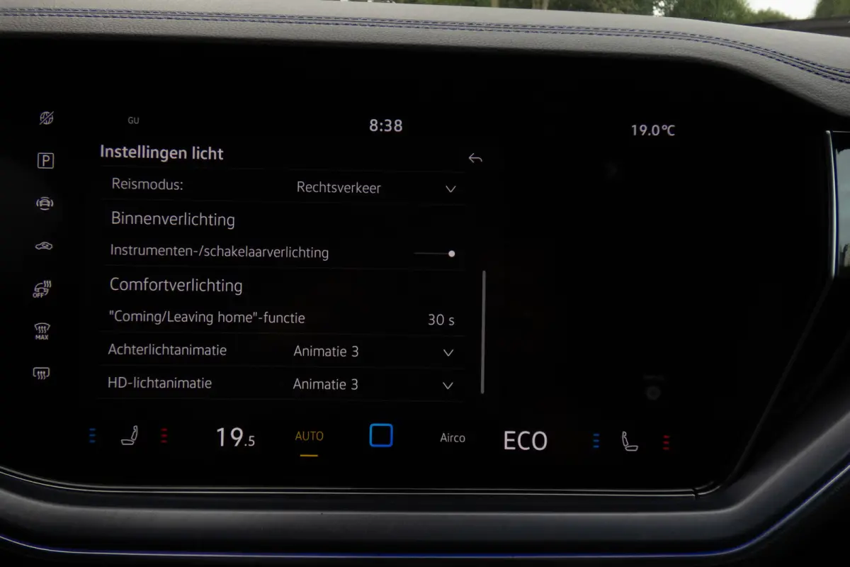 3.0 TSi eHybrid 4MOTION R | Panoramadak | Luchtvering | 360°| HUD | Nachtzicht | R-line