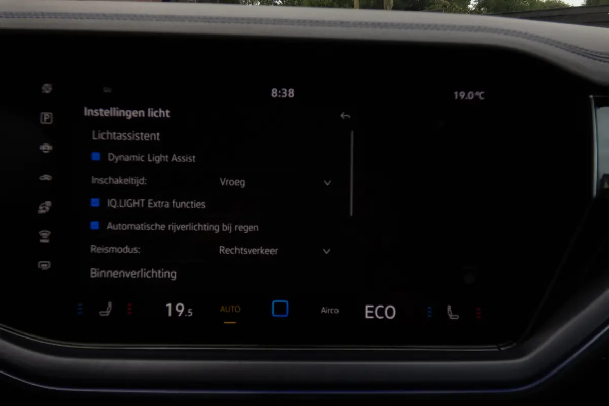 3.0 TSi eHybrid 4MOTION R | Panoramadak | Luchtvering | 360°| HUD | Nachtzicht | R-line