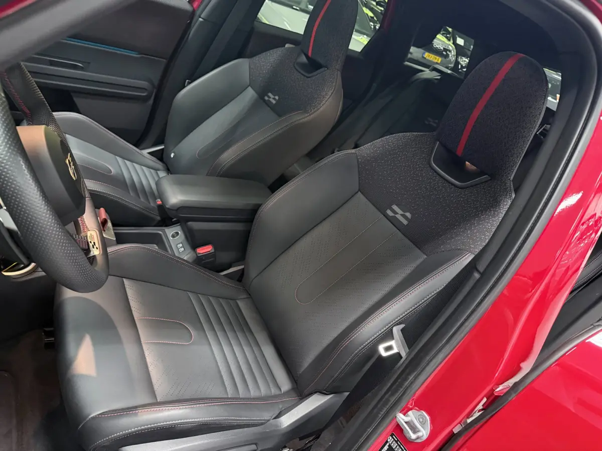 1.5 C John Cooper Works XL NW-PRIJS 67DEURO/MASSAGE+M-STOELEN/PANO/LEDER/H-UP/SFEERVERL/360CAM/H-KARDON///