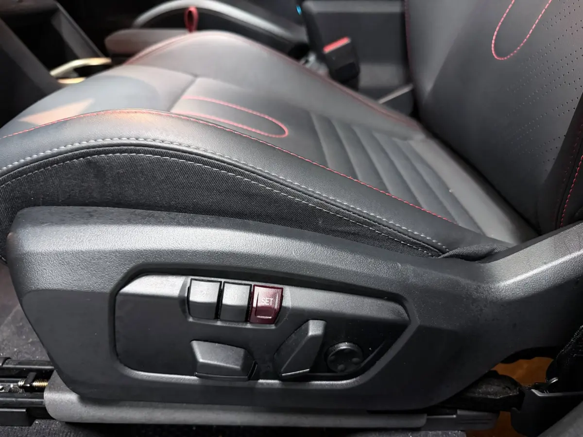 1.5 C John Cooper Works XL NW-PRIJS 67DEURO/MASSAGE+M-STOELEN/PANO/LEDER/H-UP/SFEERVERL/360CAM/H-KARDON///