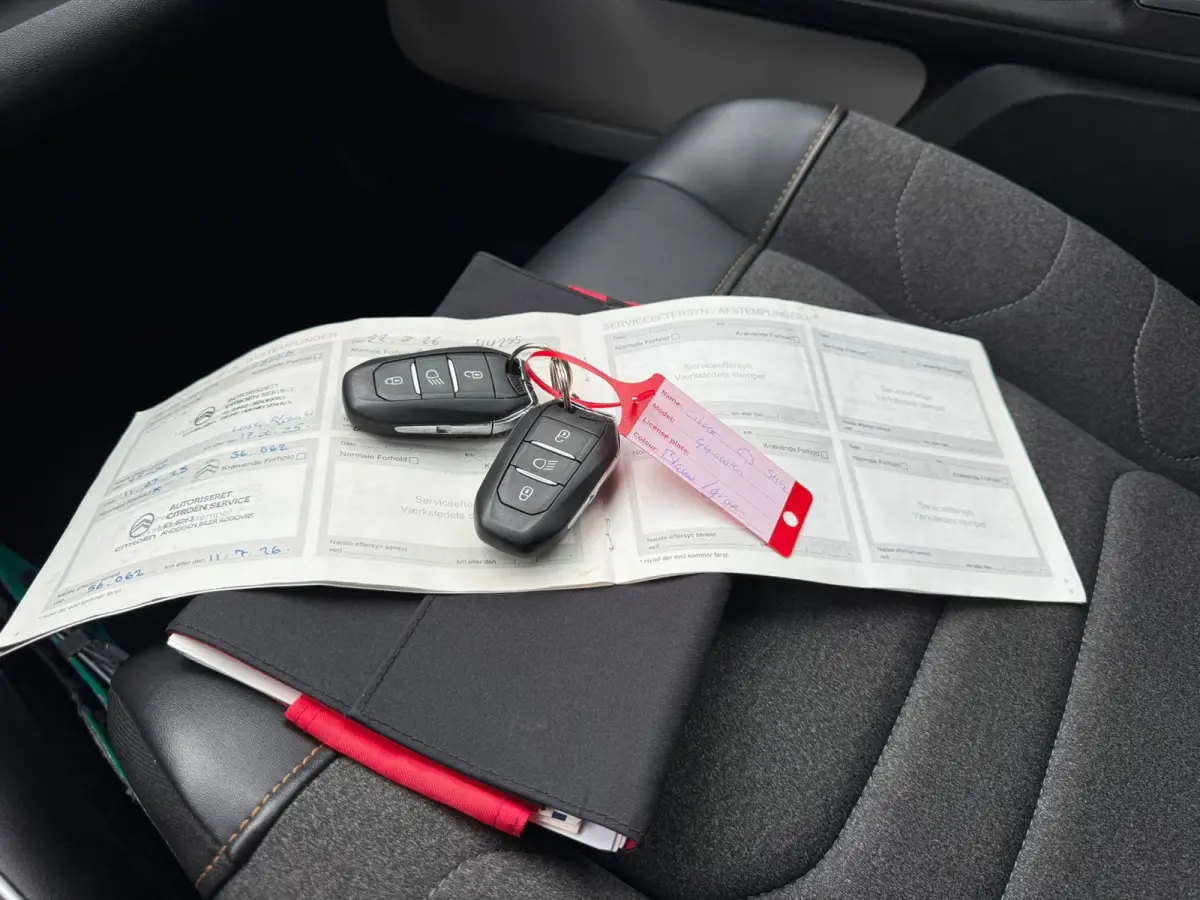 1.2 PureTech Shine,Navi, Camera, Airco, Dealer auto, 1ste eigenaar, Keyless, INC BTW