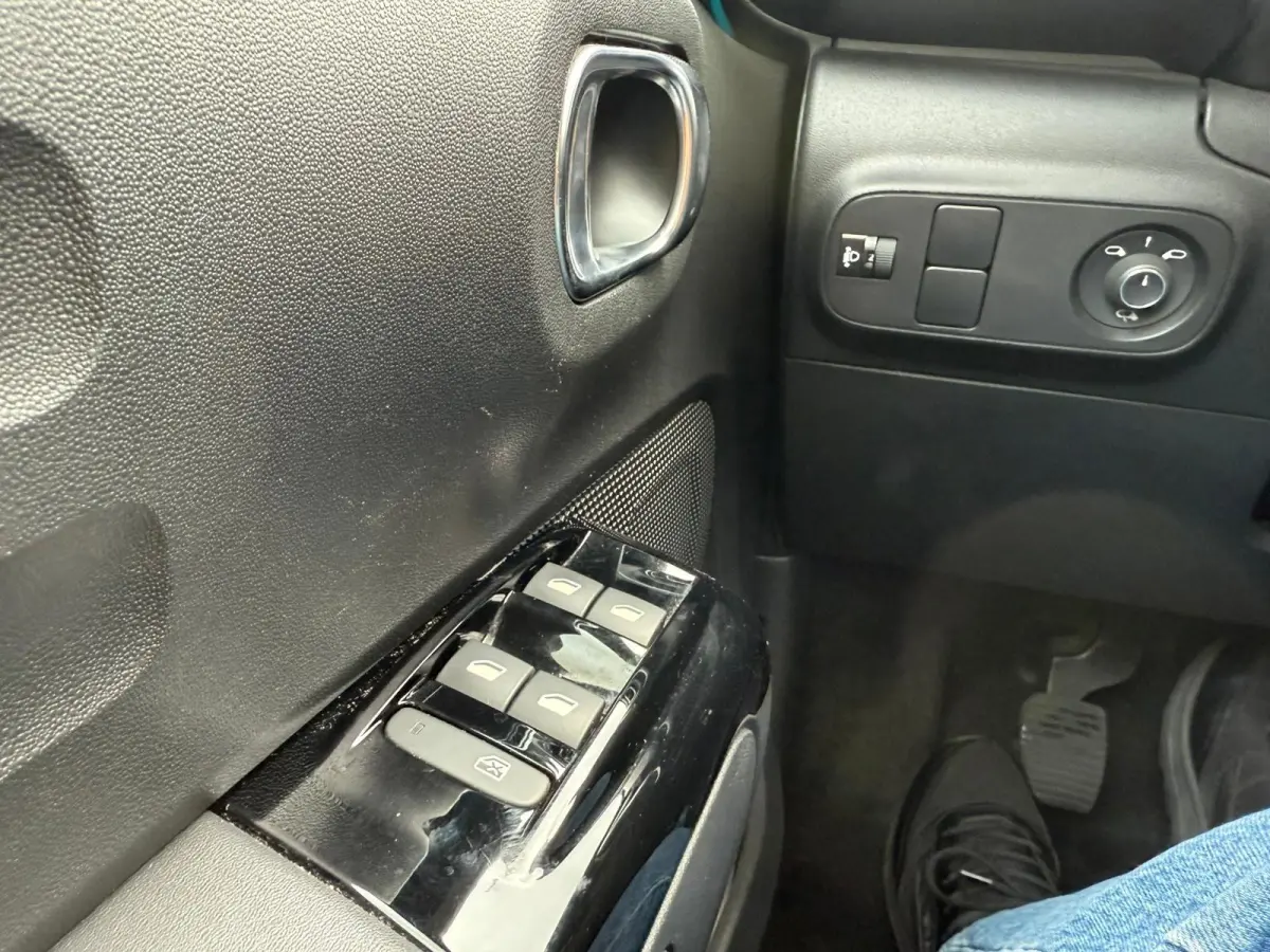 1.2 PureTech Shine,Navi, Camera, Airco, Dealer auto, 1ste eigenaar, Keyless, INC BTW