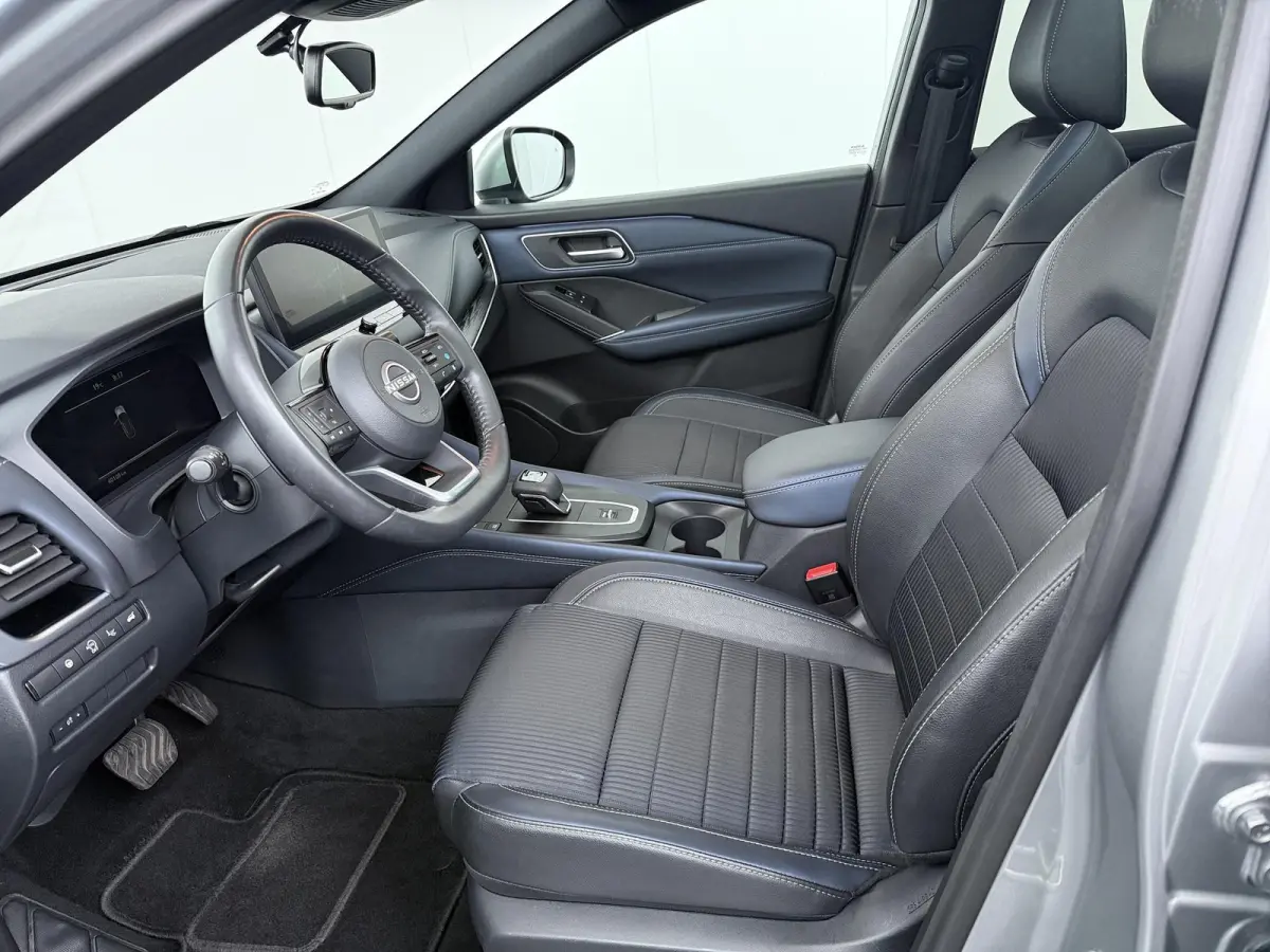 1.3 MHEV Xtronic Tekna | Panoramadak | Stoel-, Stuur- & Voorruitverw. | Trekhaak |