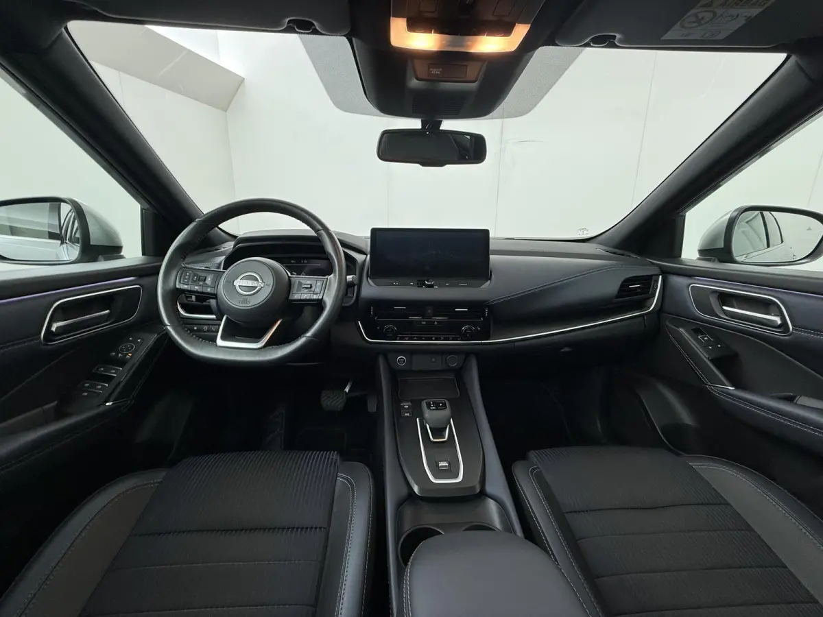 1.3 MHEV Xtronic Tekna | Panoramadak | Stoel-, Stuur- & Voorruitverw. | Trekhaak |