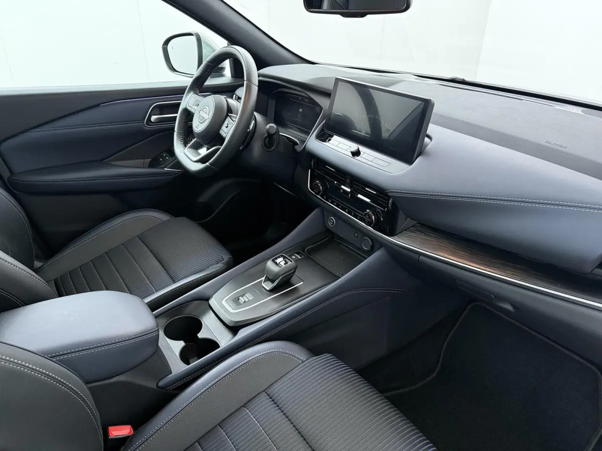 1.3 MHEV Xtronic Tekna | Panoramadak | Stoel-, Stuur- & Voorruitverw. | Trekhaak |