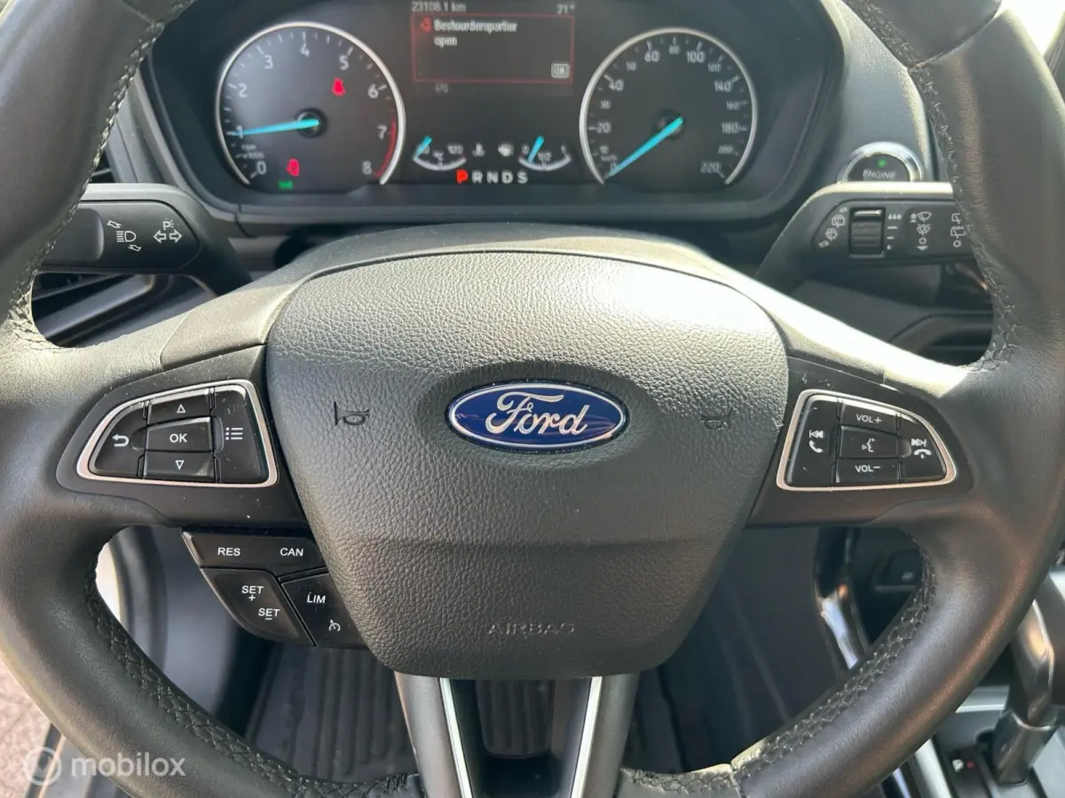 1.0 EcoBoost Titanium