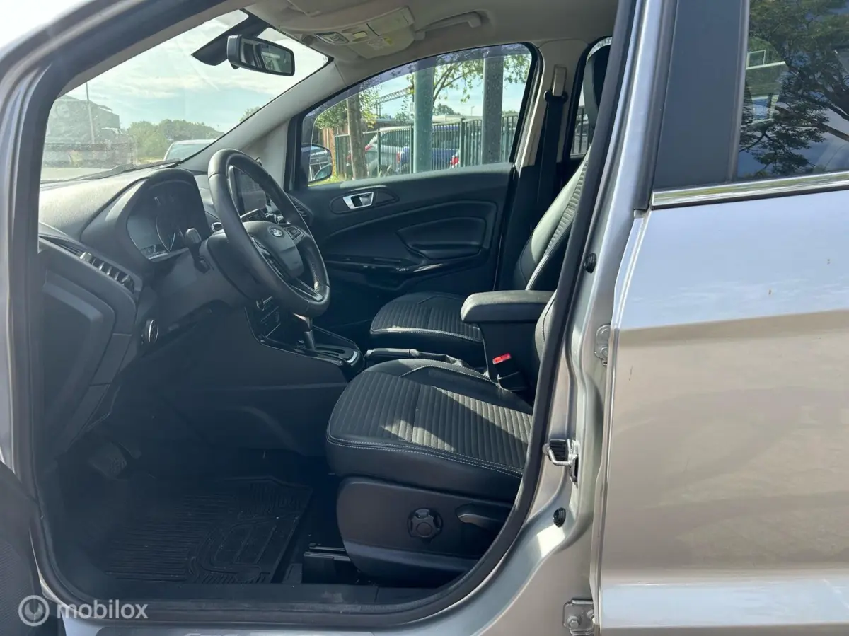 1.0 EcoBoost Titanium