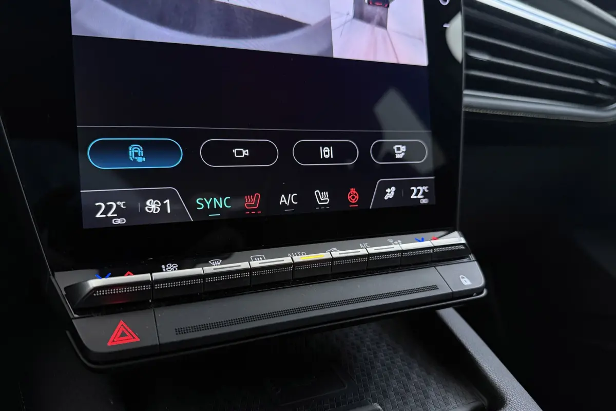EV60 Optimum Charge Iconic | Org. NL | Android Automotive | CarPlay | Massage | Stoelverwarming | 360 Camera