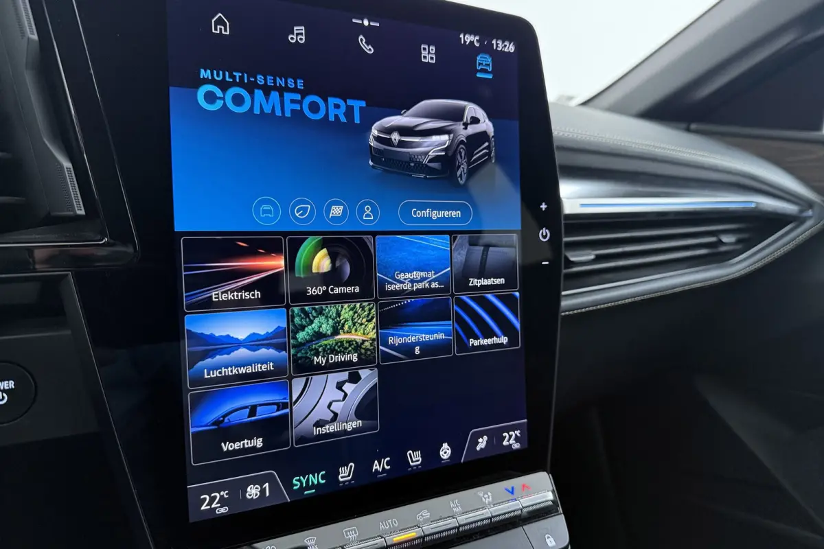 EV60 Optimum Charge Iconic | Org. NL | Android Automotive | CarPlay | Massage | Stoelverwarming | 360 Camera