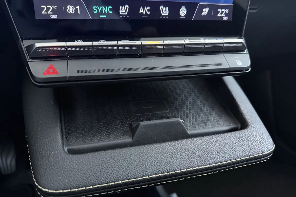 EV60 Optimum Charge Iconic | Org. NL | Android Automotive | CarPlay | Massage | Stoelverwarming | 360 Camera