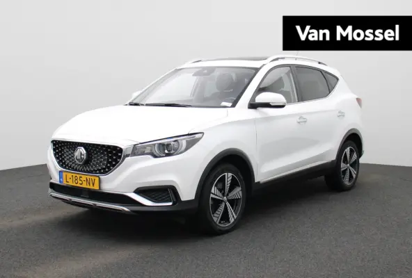 MG Luxury 45 kWh | Automaat | Panoramadak | Leder | Navigatie | Airco | Achteruitrijcamera | Apple Carplay / Android Auto | Stoelverwarming | Lichtmetalen Velgen |
