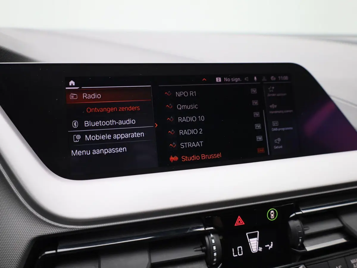 116i Executive | Automaat | Parkeer sensoren | Navigatie | Virtual cockpit | Cruise control | Bluetooth | Apple Carplay | Stoel verwarming | Climate control