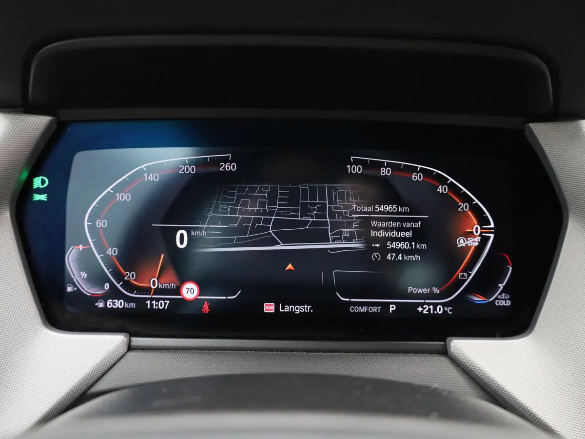 116i Executive | Automaat | Parkeer sensoren | Navigatie | Virtual cockpit | Cruise control | Bluetooth | Apple Carplay | Stoel verwarming | Climate control