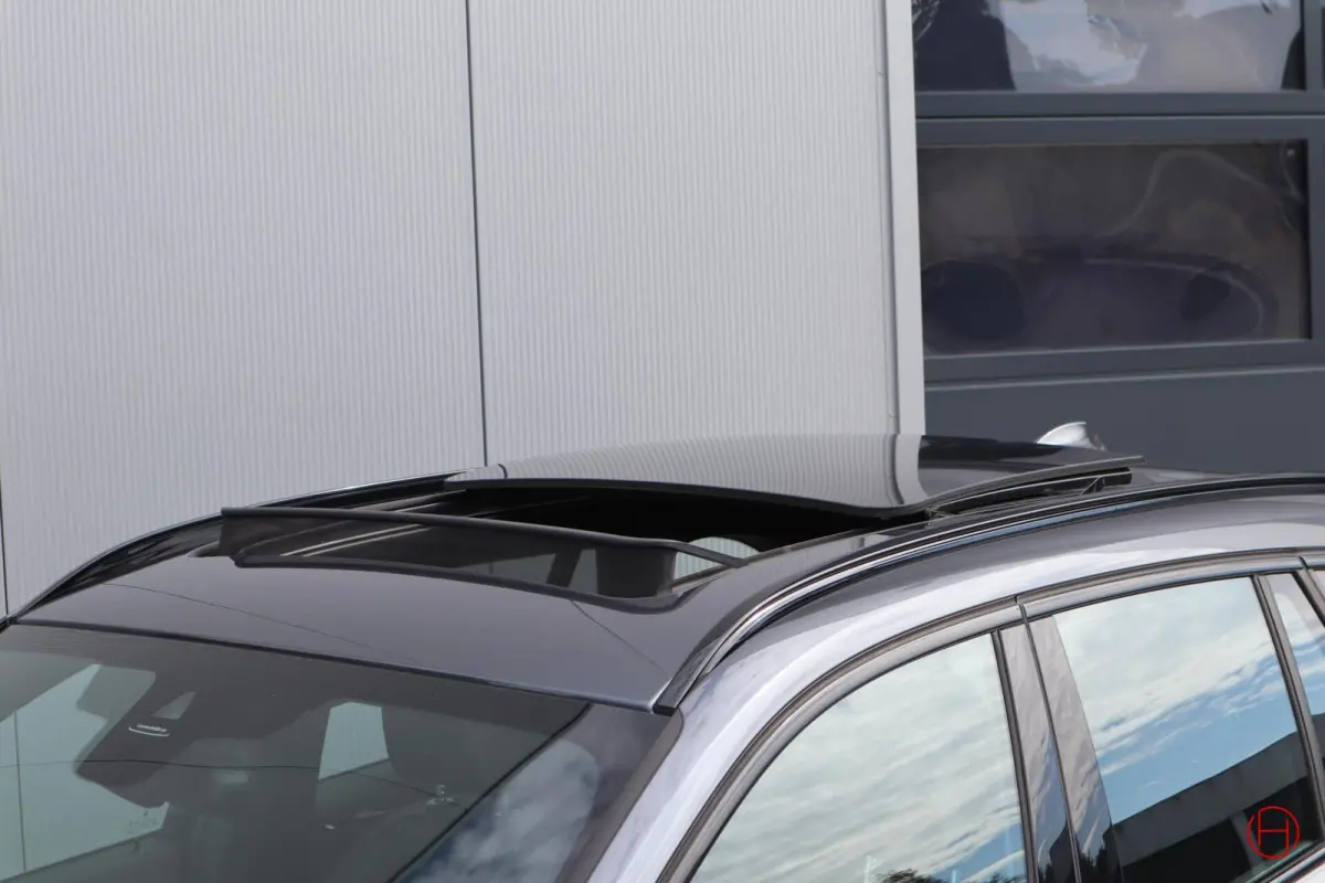 sDrive20i M-Sport / Panoramadak / Leder / Cruise / PDC