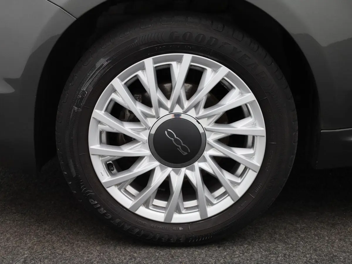 1.0 Hybrid Star | Cabrio | Parkeer sensoren | Navigatie | Half leder | LMV | Cruise control | Airco | Lage km stand