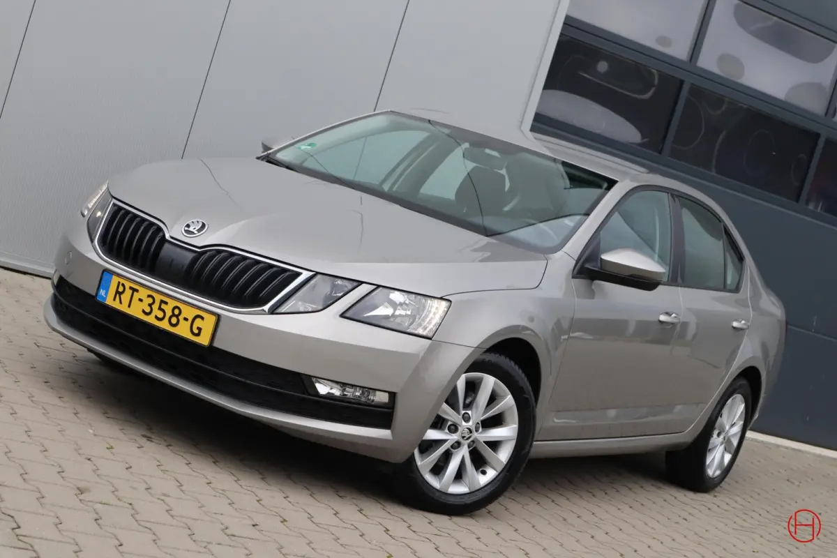1.0 TSI / Navigatie / Cruise / PDC / Carplay