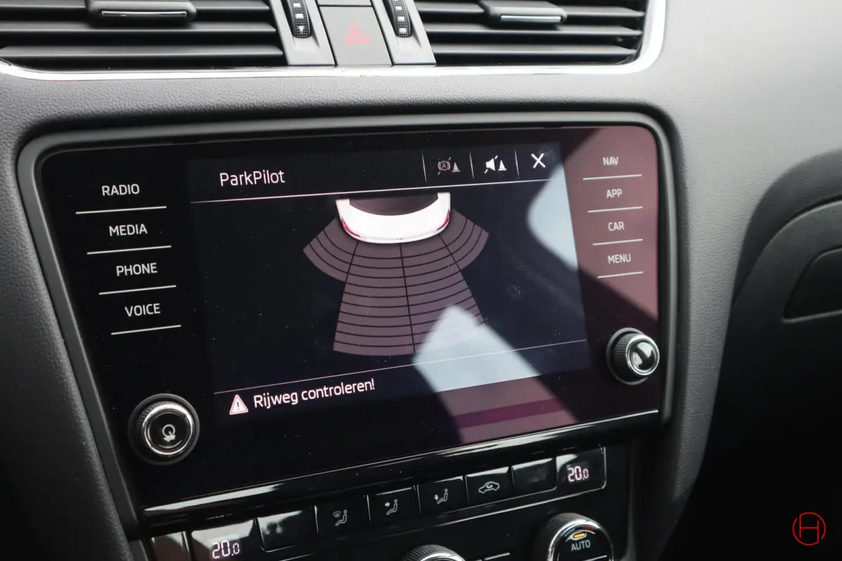 1.0 TSI / Navigatie / Cruise / PDC / Carplay
