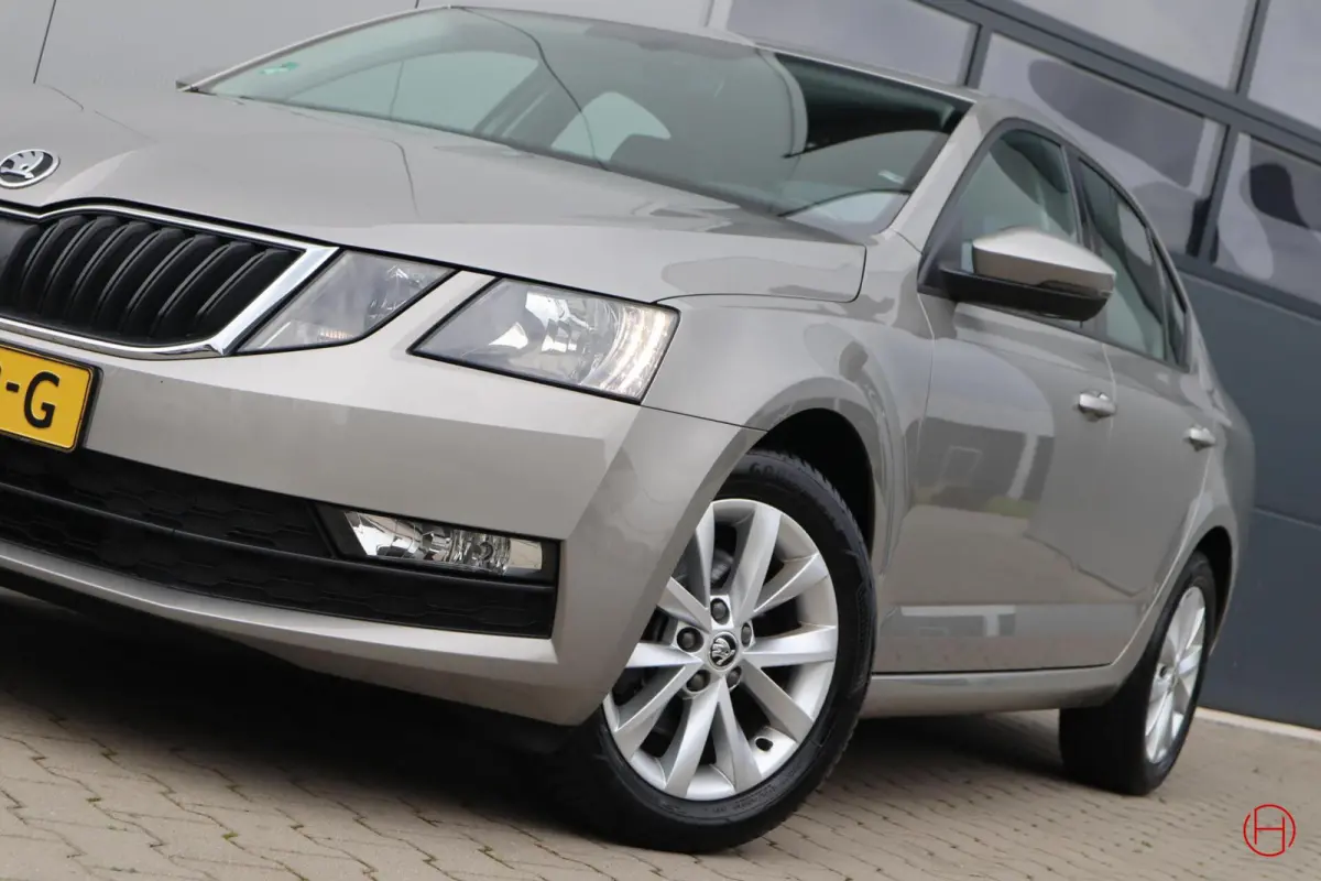1.0 TSI / Navigatie / Cruise / PDC / Carplay