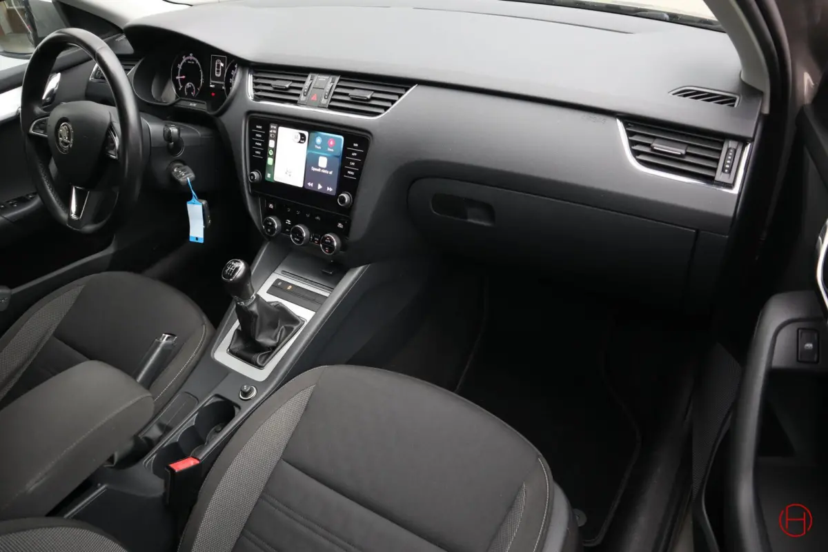 1.0 TSI / Navigatie / Cruise / PDC / Carplay