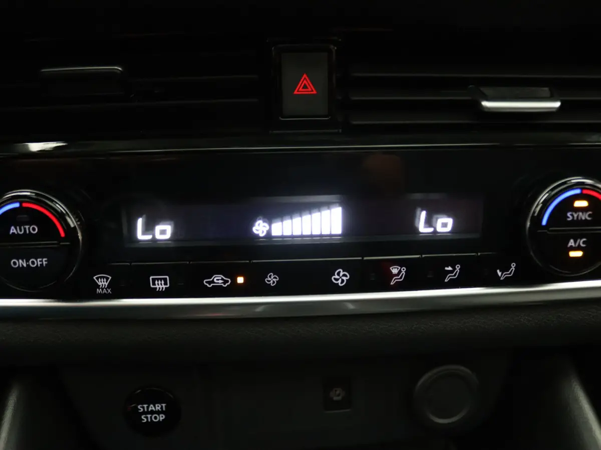190pk e-Power N-Connecta Apple Carplay/Android Auto | Climate