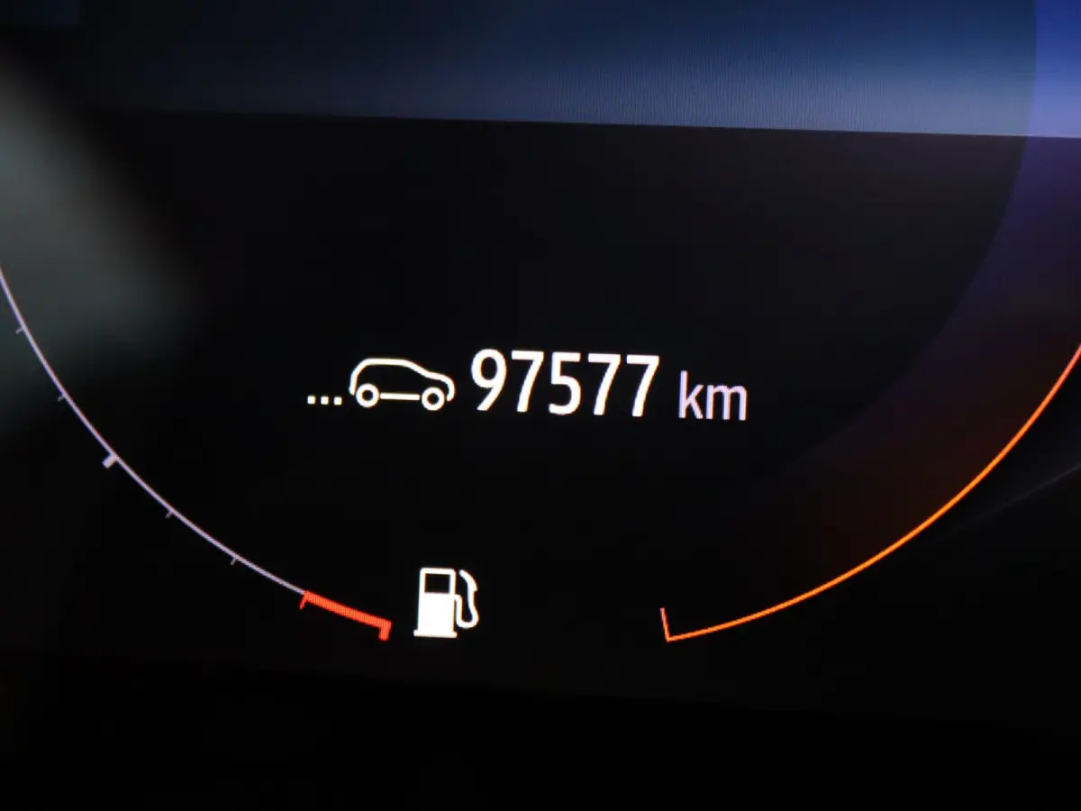 160pk E-Tech Plug-in Hybrid Intens Apple Carplay/Android Auto | Trekhaak
