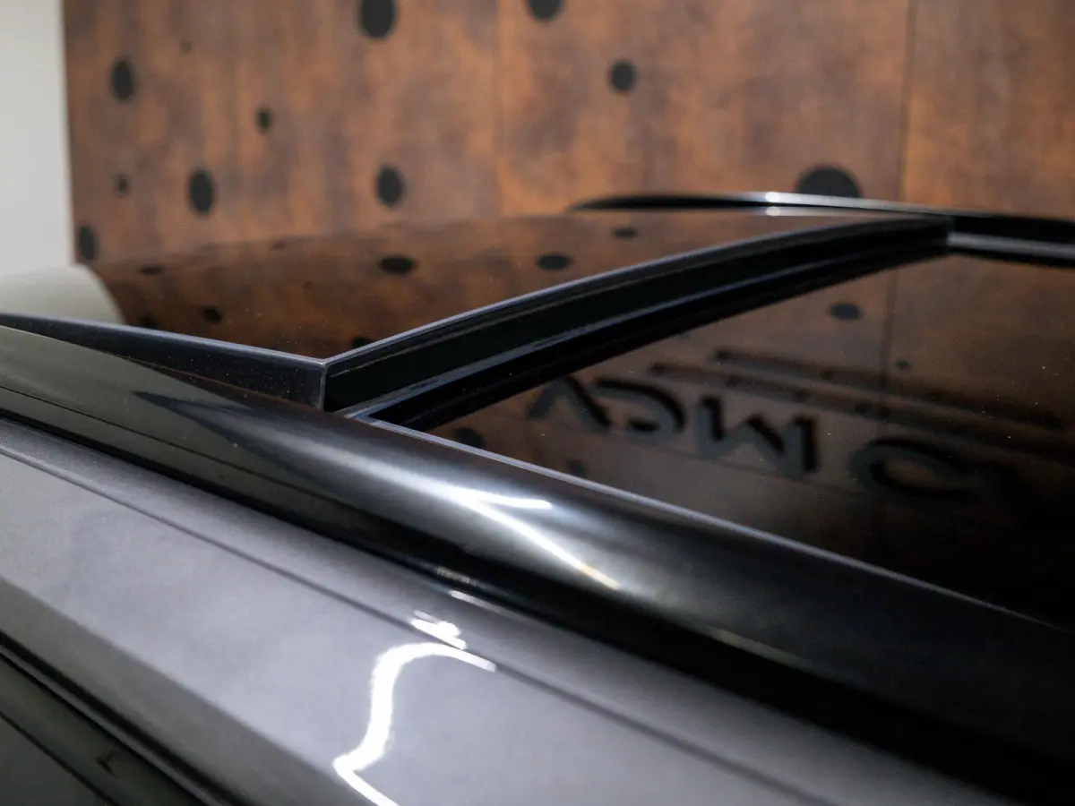 3.0 E-Hybrid | SportDesign | Burmester | PDCC | Achterasbest. | Trekhaak | Sportuitlaat |