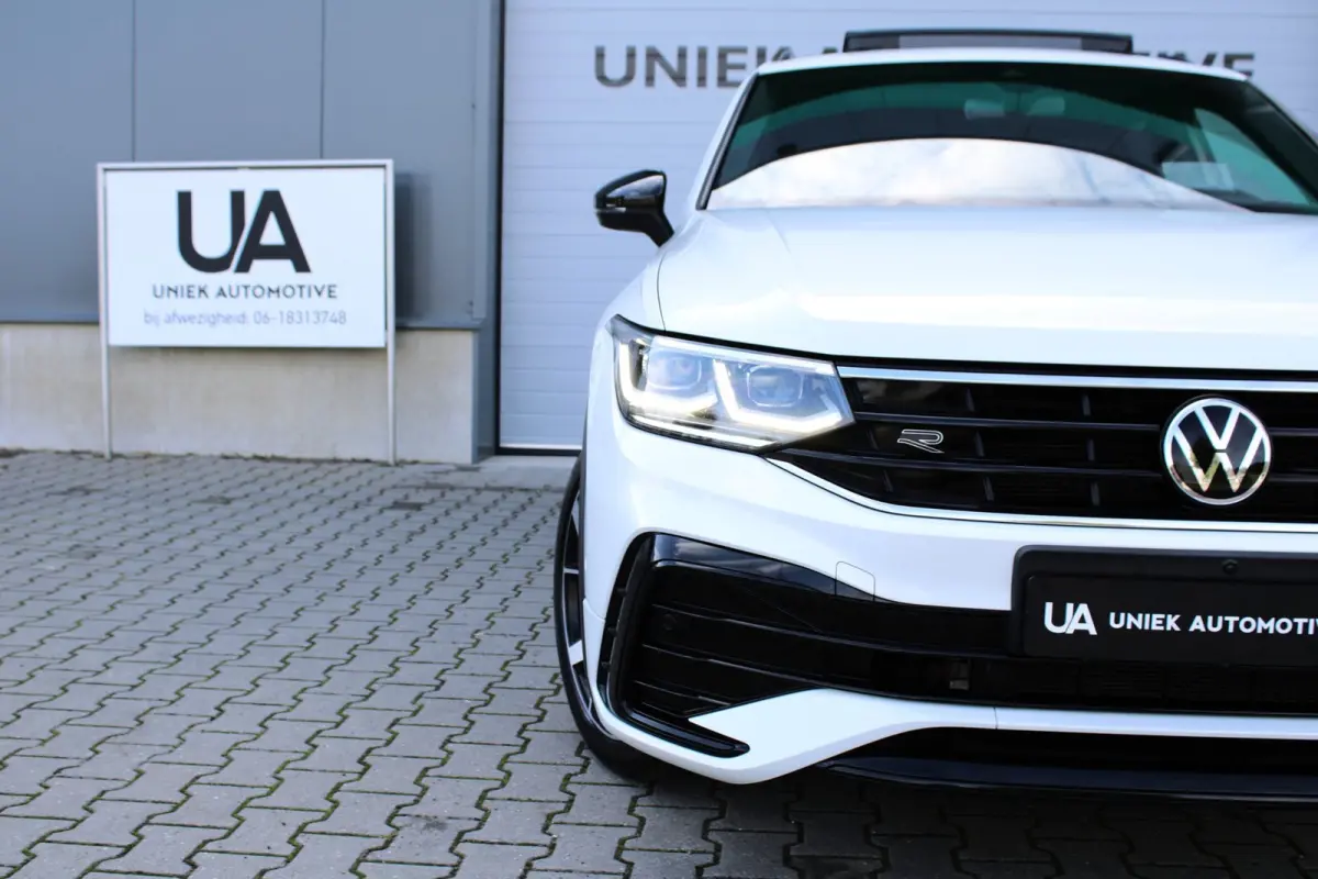 1.4 TSI eHybrid | 3 x R-LINE | LEDER | TREKHAAK | PANO | IQ LED MATRIX | CARPLAY | CAMERA | VIRTUAL | HEAD UP
