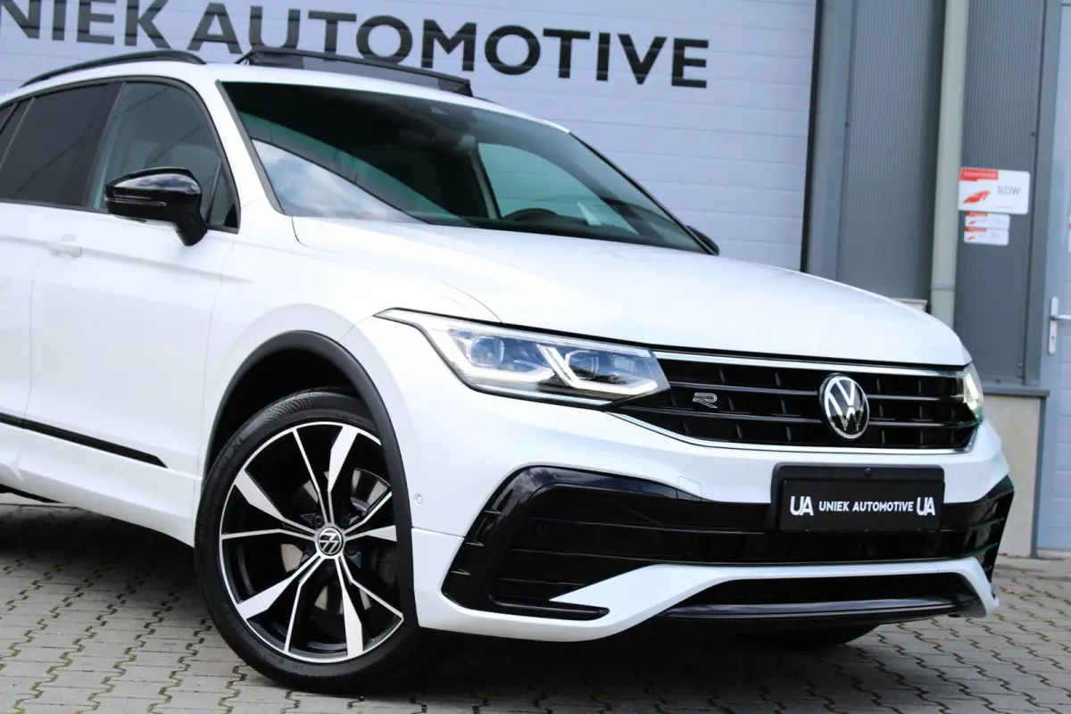 1.4 TSI eHybrid | 3 x R-LINE | LEDER | TREKHAAK | PANO | IQ LED MATRIX | CARPLAY | CAMERA | VIRTUAL | HEAD UP