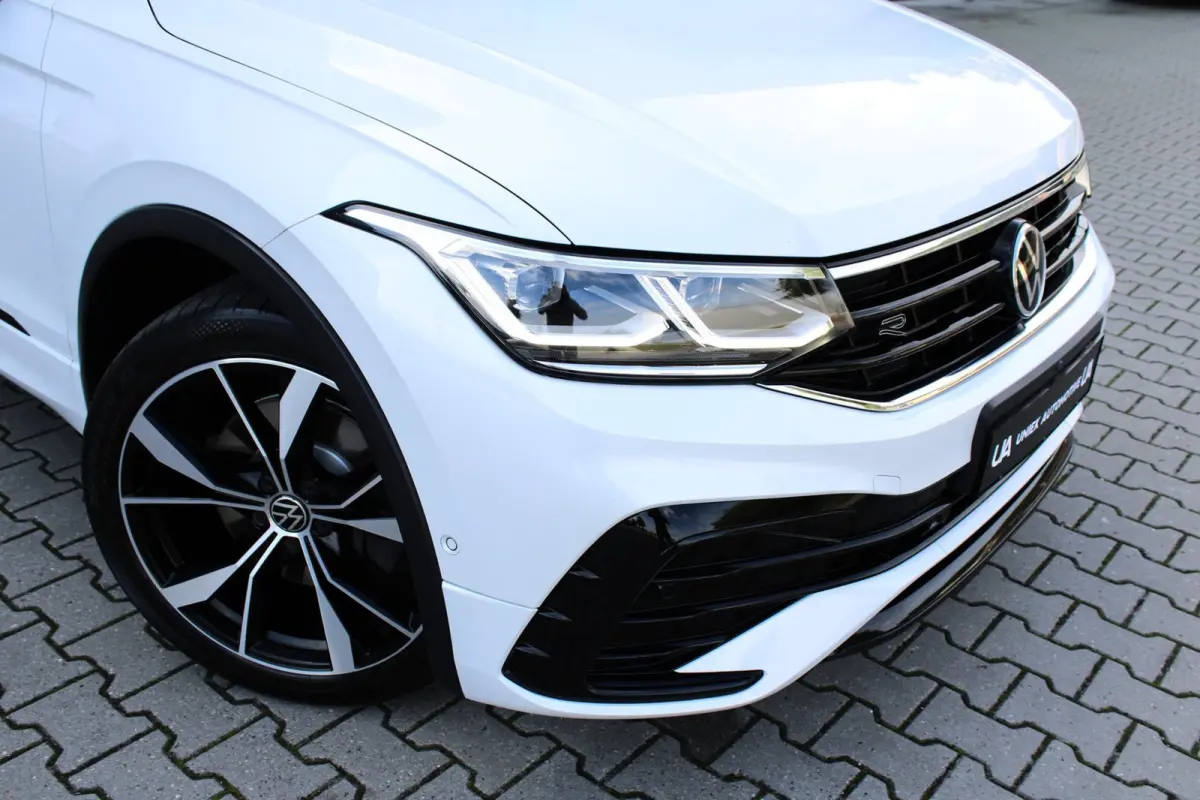 1.4 TSI eHybrid | 3 x R-LINE | LEDER | TREKHAAK | PANO | IQ LED MATRIX | CARPLAY | CAMERA | VIRTUAL | HEAD UP