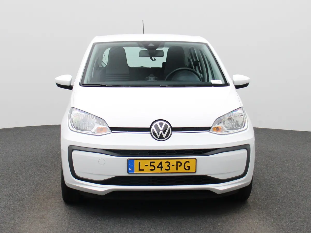 Up! 1.0 | Airco | DAB | LED |