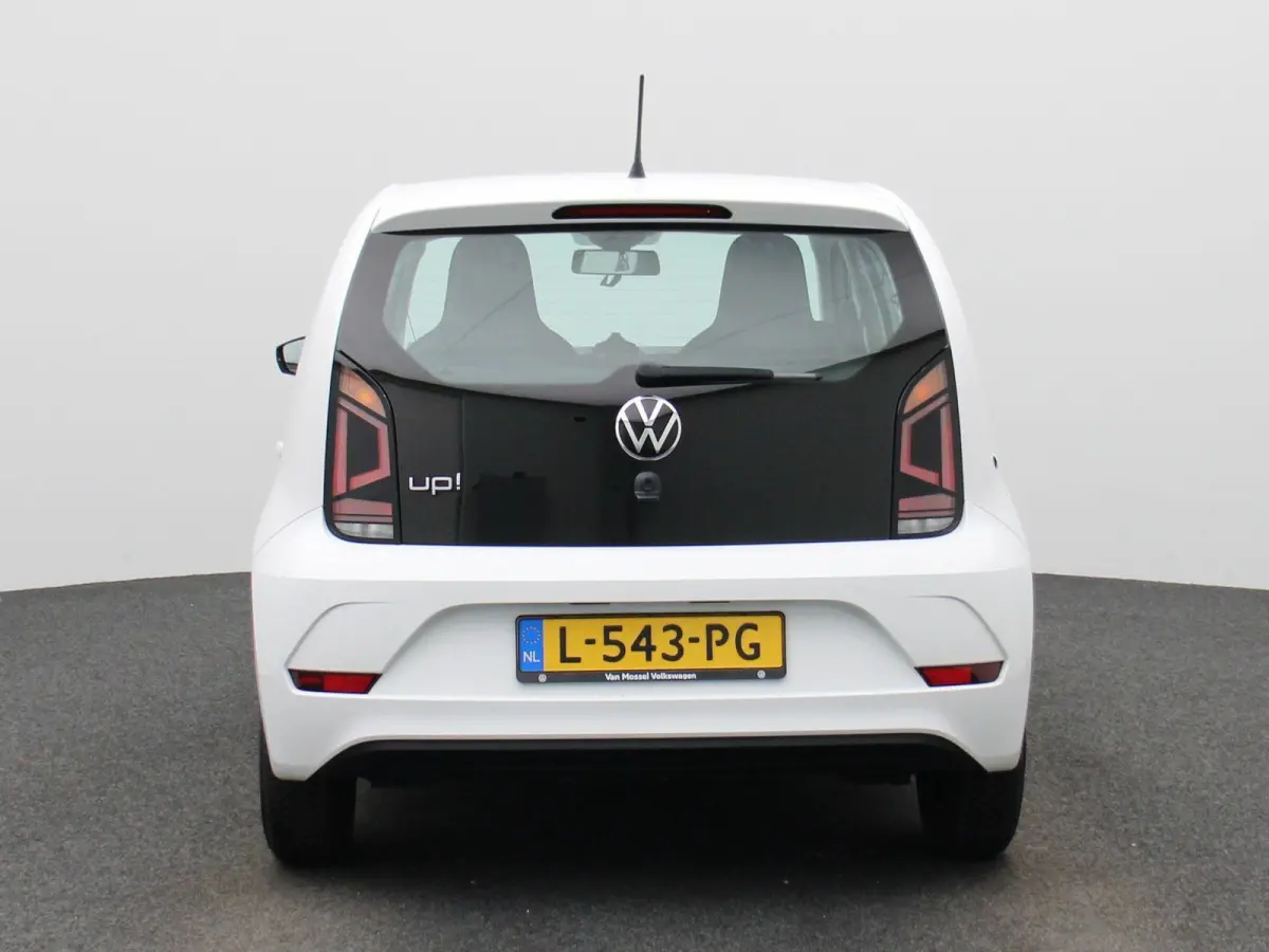 Up! 1.0 | Airco | DAB | LED |