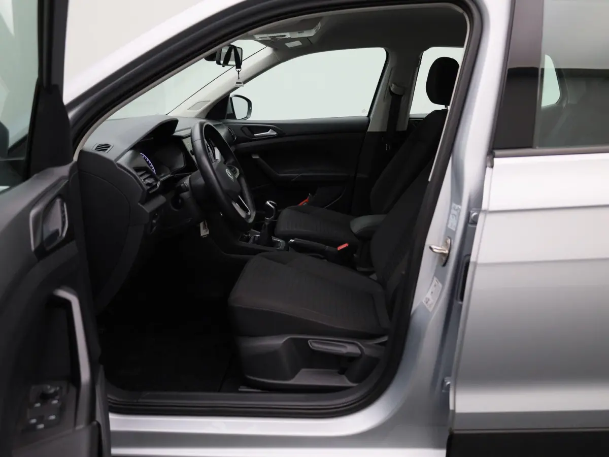 1.0 TSI Life | Airconditioning | Bluetooth | Cruise Control | Lichtmetalen Velgen |
