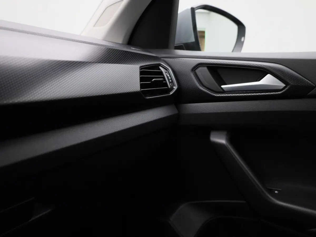 1.0 TSI Life | Airconditioning | Bluetooth | Cruise Control | Lichtmetalen Velgen |