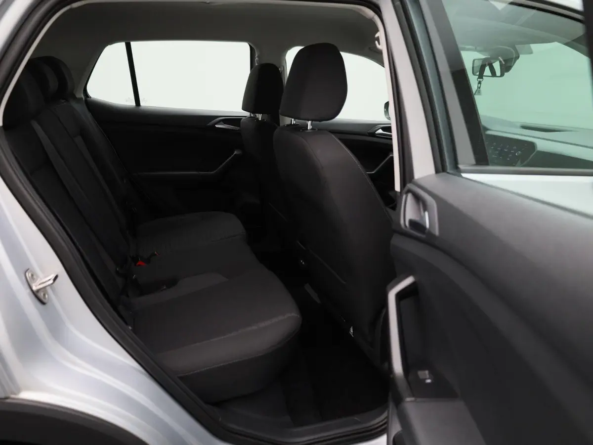 1.0 TSI Life | Airconditioning | Bluetooth | Cruise Control | Lichtmetalen Velgen |