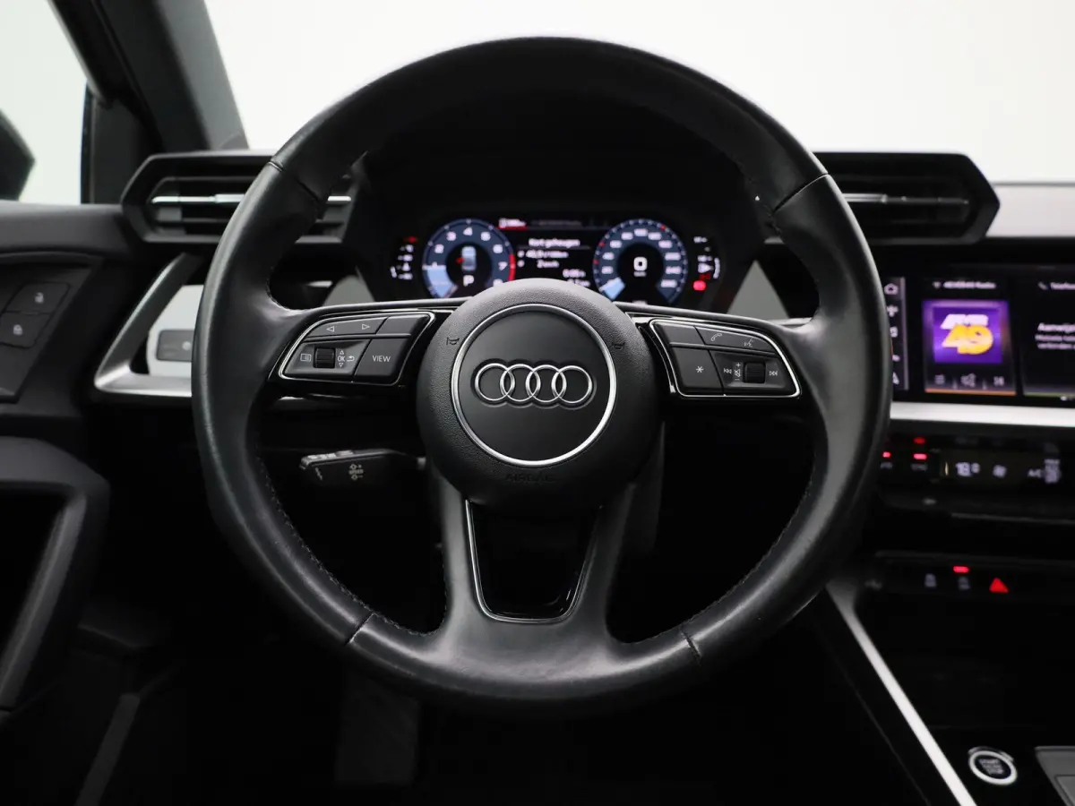 30 TFSI Business edition | Automaat | Apple Carplay/Android Auto | Climate Control | Parkeersensoren |